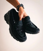 New Balanc ee 1906 Loafer Black Suede As3