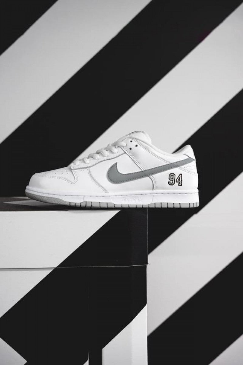 Supreme x Nikee SB Dunk Low White Grey