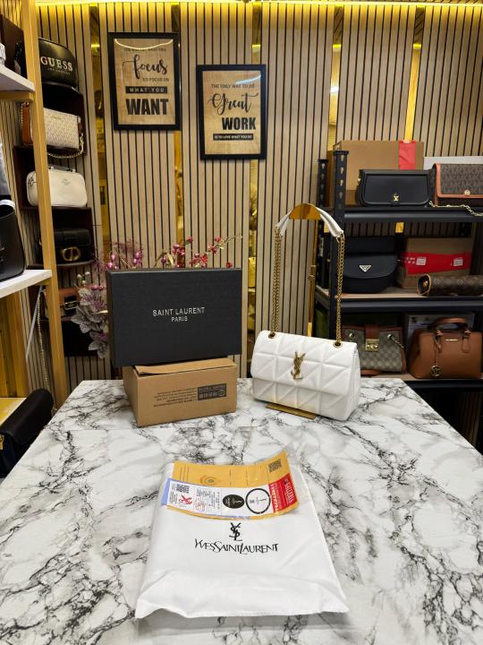 Ysl Saint Laurent Laulau Shoulder Bag With Double Og Box And Dust Bag (White)