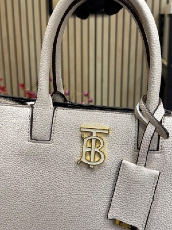 Burberry  Fransis  Tote  Bag  Premium  Quality  With  DustBag  (Off White)