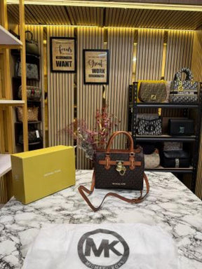 MICHAEL  KORS LAILA SIGNATURE SATCHEL BAG WITH OG BOX AND DUST BAG PREMIUM QUALITY 2058