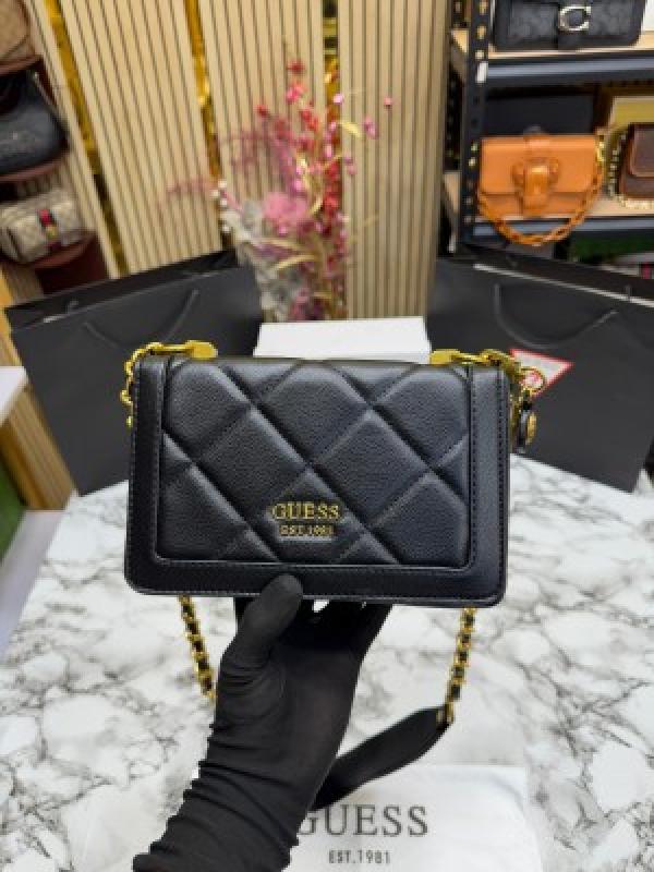 GUESS CONVERTIBLE XBODY HANDBAG WITH OG BOX AND DUST BAG WITH CARRY BAG PREMIUM QUALITY (BLACK) 1005