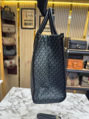 Michael  Kors Mirella Tote Bag With Dust Bag Including Card (Black)