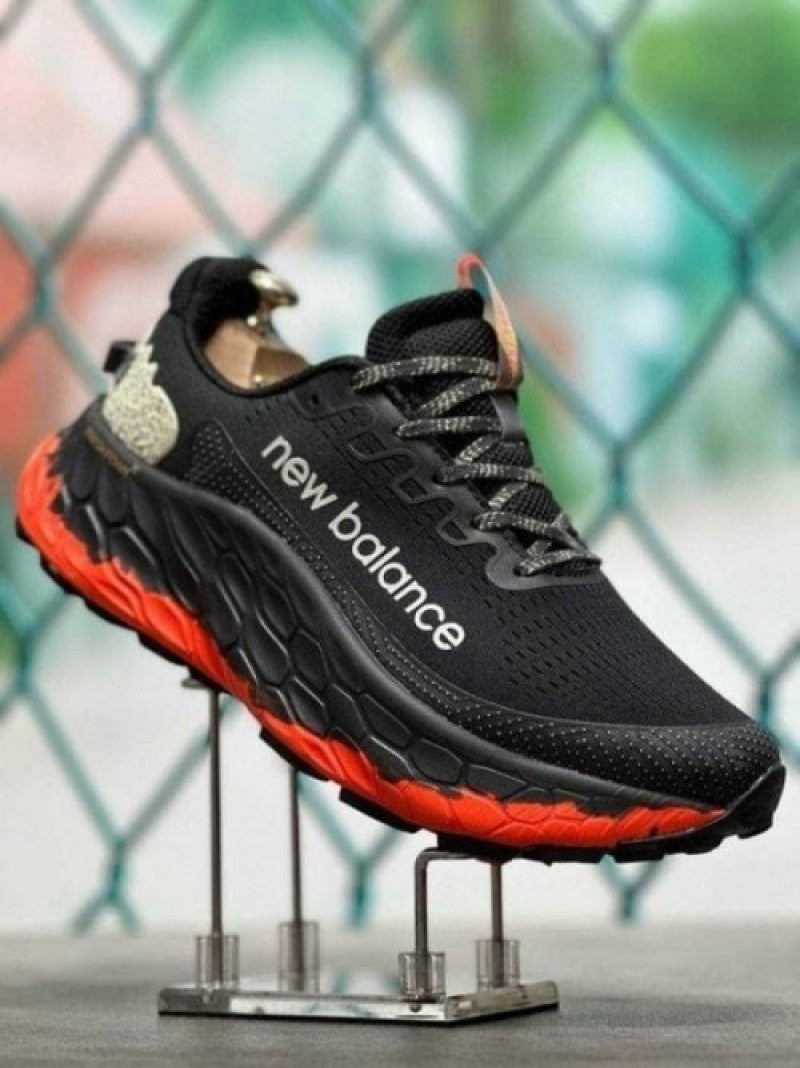 New Balance Fresh Foam x Trail More v3 Black Red 250