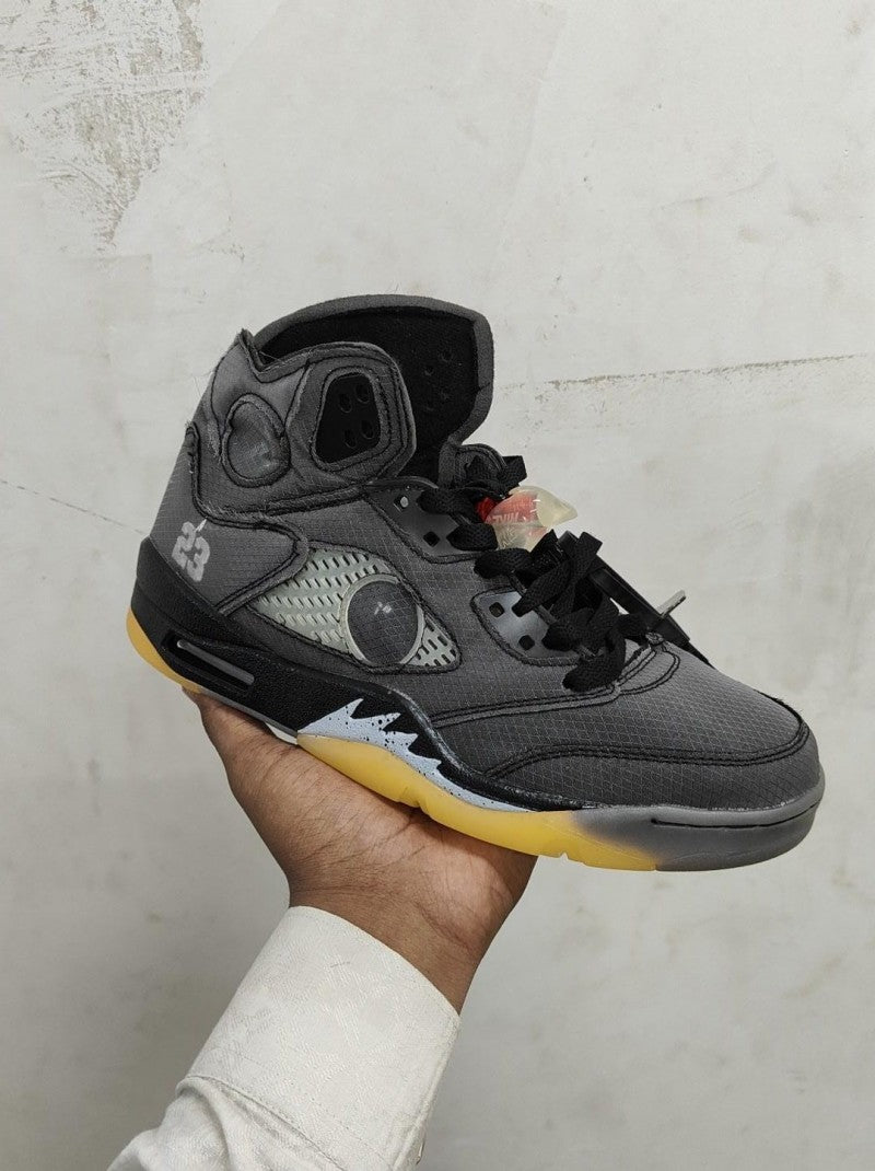 Nik ee Air Jordan 5 Muslin X Off White 404
