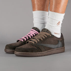 Travis scott x e Air jordan 1 low velvet brown semi ua