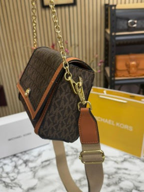 Michael Kor  s Freya Small Convertible Crossbody Bag with original box & caary bag (BROWN)