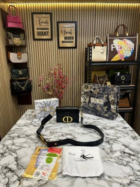 CHRISTIAN DIO  R MONTAIGNE HANDBAG WITH OG BOX DUST BAG & CARRY BAG [BLACK]