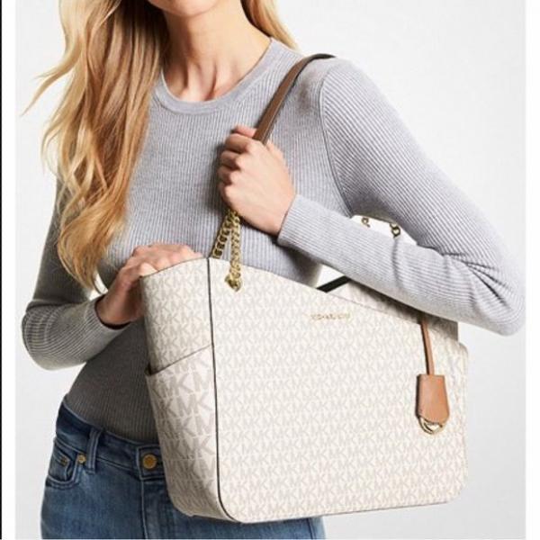 Michael  kors jet set travel tote bag with duat bag (M9819 biege