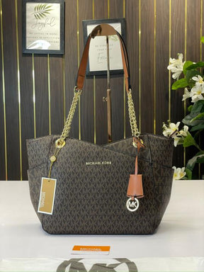 Michael  kors jet set travel tote bag with dust bag (m9819 coffe brown)