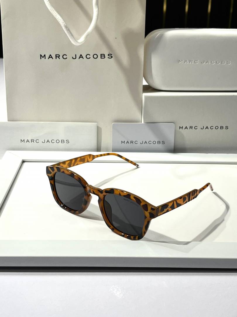 Marc jacobs 3317