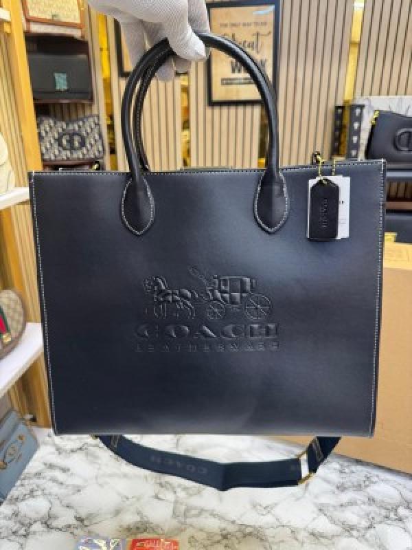 Coach  Ace  Tote  Bag  Carryall  With  Box  And  Dust  Bag  (Black)