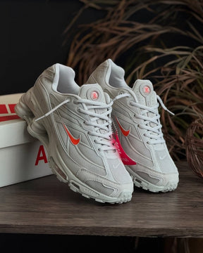 Nikee Shox Ride 2 Light Bone