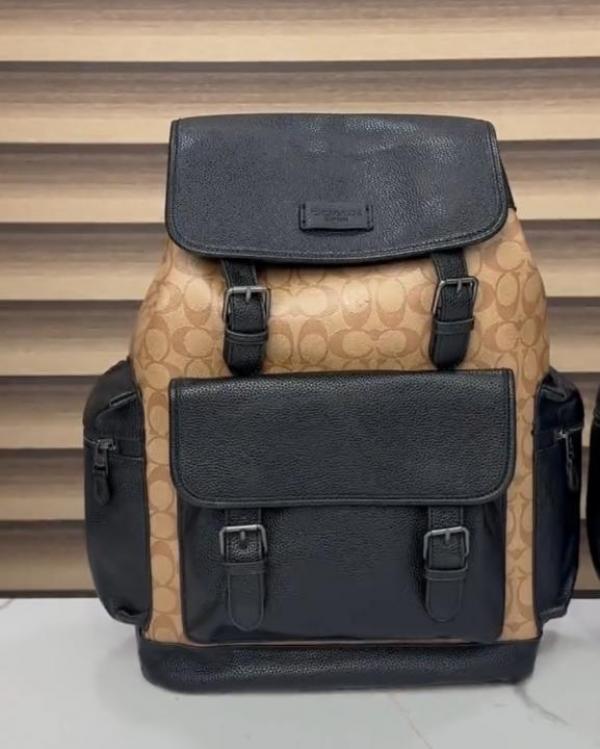Coach  Unisex  Rivington  Backpack  Apricot  Black  Sprint  Leather  With  Dust  Bag  059  Apricot  Black