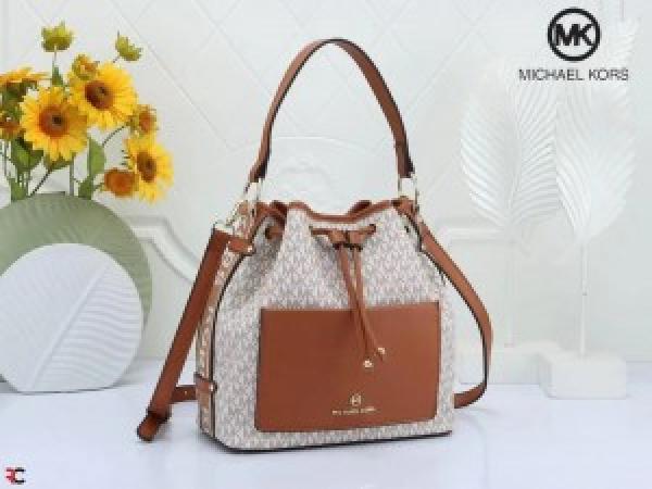 Michael  Kors  Maeve  Medium  Bucket  Bag  With  Dust  Bag  Beige  Brown  100829