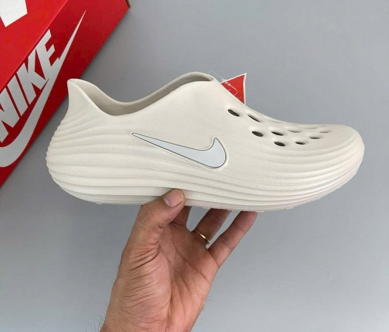 Nikee reactx rejuven8 light orewood brown