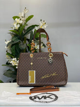 Michael  Kors Cynthia Signature Bag With Dust Bag (5340 Coffee Brown)