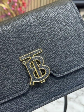 BURBERRY  TB  GRAINED  LEATHER  BAG  BLACK