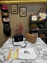 BURBERRY  TB  SHINY  LOGO  LEATHER  BAG  BLACK