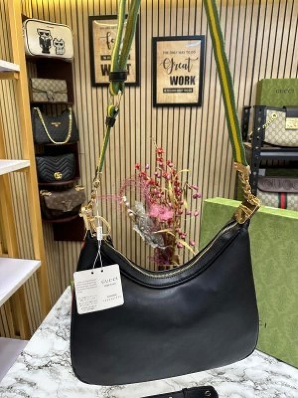 GUCC  I ATTACHE LEATHER LARGE SHOULDER BAG WITH BOX AND DUST BAG (BLACK) (S18)