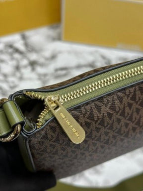MICHAEL  KORS JET SET TRAVEL CROSSBODY BAG WITH OG BOX AND DUST BAG WITH CARRY BAG PREMIUM QUALITY (BROWN) M7021