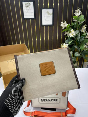 Coach  field  30  canvas  tote  bag  with  og  box