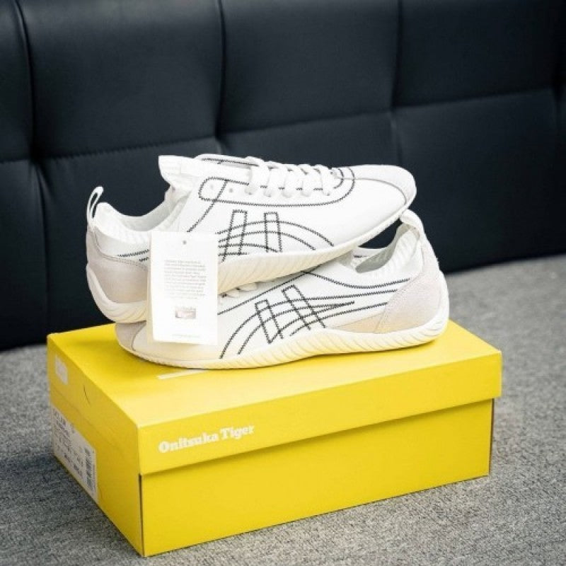 Onitsuka Tiger Sclaw White