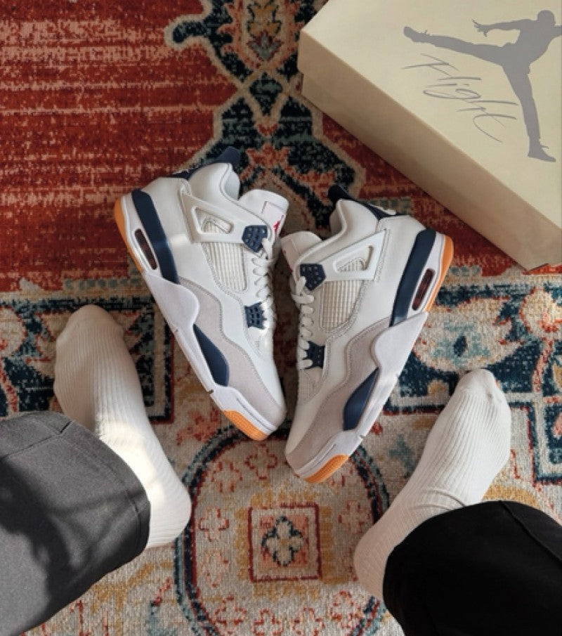 Air JORDAN RETRO 4 MID NIGHT NAVY