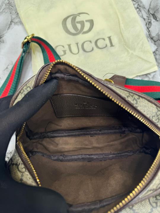 Gucci  GG  Supreme  Sling  Bag  With  Magnetic  Box  And  Dust  Bag  Including  CarryBag