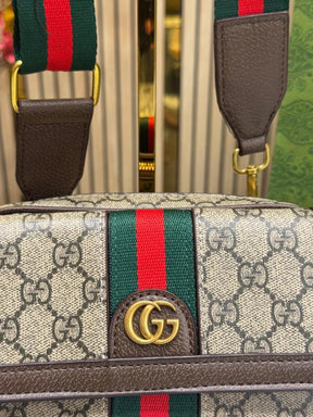 Gucci  GG  Supreme  Sling  Bag  With  Magnetic  Box  And  Dust  Bag  Including  CarryBag