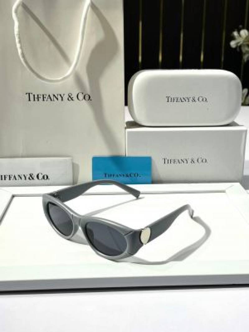 Tiffany 510 for her