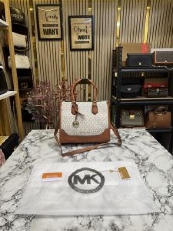 Michael  Kors Sheila Satchel Bag With Dust Bag (BIEGE BROWN)