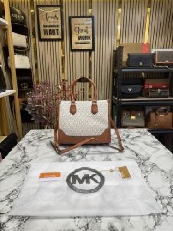 Michael  Kors Sheila Satchel Bag With Dust Bag (BIEGE BROWN)