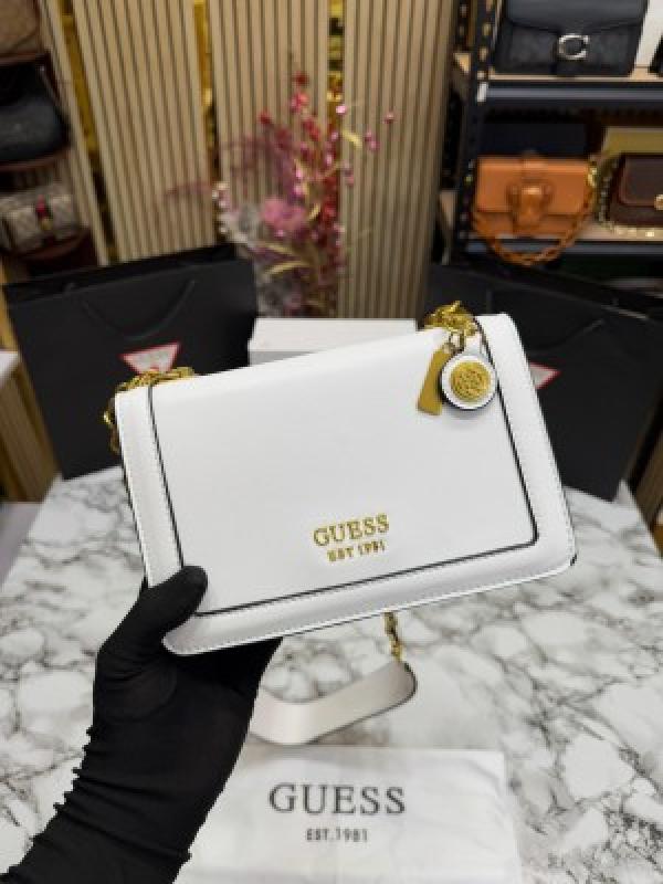 GUESS CONVERTIBLE XBODY HANDBAG WITH OG BOX AND DUST BAG WITH CARRY BAG PREMIUM QUALITY (WHITE) 1005