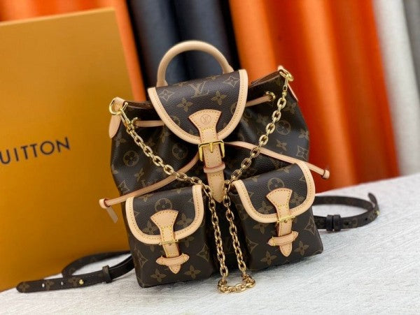 Louis  vuitton  excursion  backpack  with  og  box