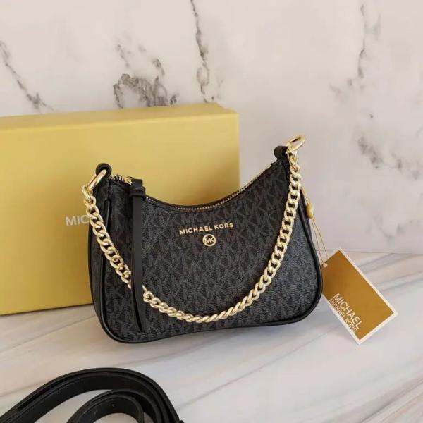 Michael  Kors  MK  Jet  Set  Charm  Small  Logo  Pochette  With  OG  Box  (5575  Black)