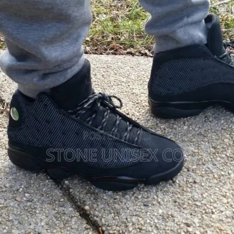 Air Jordan 13 Black Cat