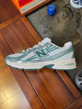 New Balance 740 Trainers White Marsh Green Casual Shoes