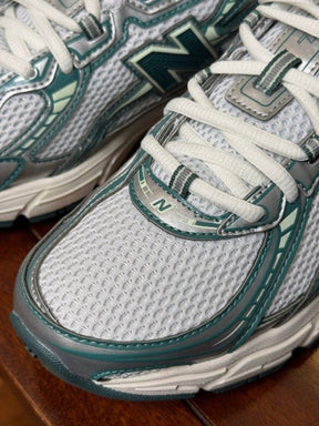 New Balance 740 Trainers White Marsh Green Casual Shoes