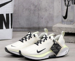 Nik.e Infinity Run 4 Gore Tex Pale Ivory Running Shoes 191