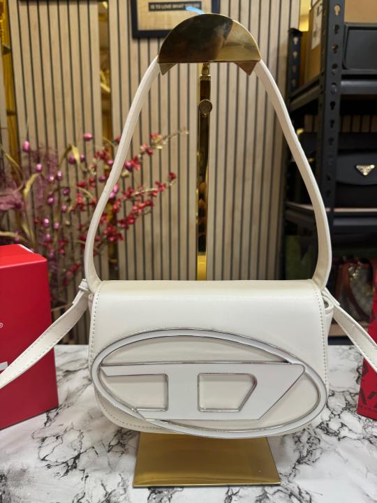 Diese  l 1dr shoulder bag premium quality with box and dust bag including carry bag (white)