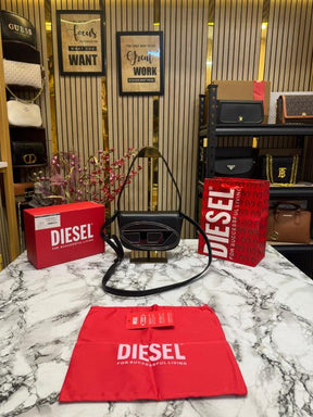 Diese  l 1dr shoulder bag premium quality with box and dust bag including carry bag (black)