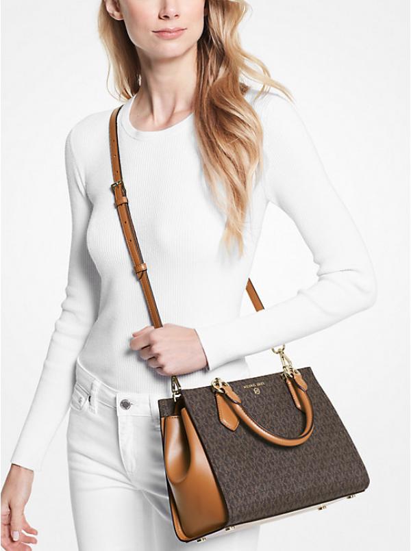 MICHEAL KORS  E STRIPE SATCHEL BAG