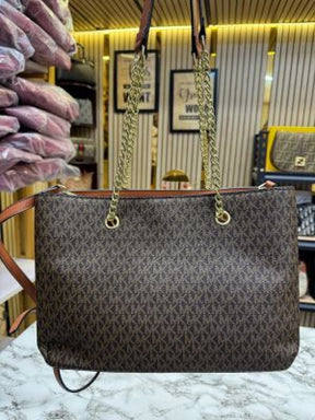Michael  Kors  Teagan  Large  Logo  Shoulder  Bag  With  Dust  Bag  Coffee  Brown  70198