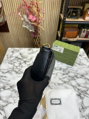 GUCC  I GG MARMONT BLACK MATELASSE CHAIN MINI BAG (BLACK) DAMAGE