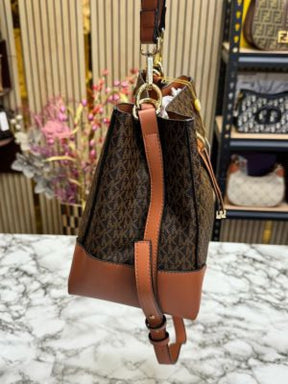 Michael  Kors Mercer Premium Quality Bucket Bag With Dust Bag (Brown) 198