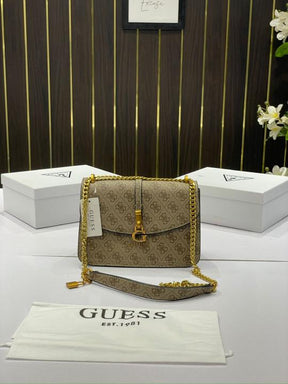 Guess  shoulder sling bag with og box(416 khaki)