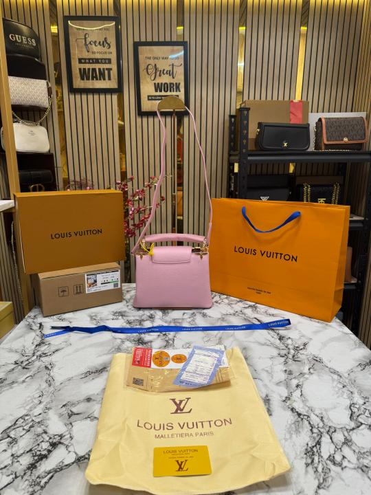 Louis  Vuitton Capucines bag V Shaped With Double Og Box And Dust Bag Including Carry Bag (Pink)