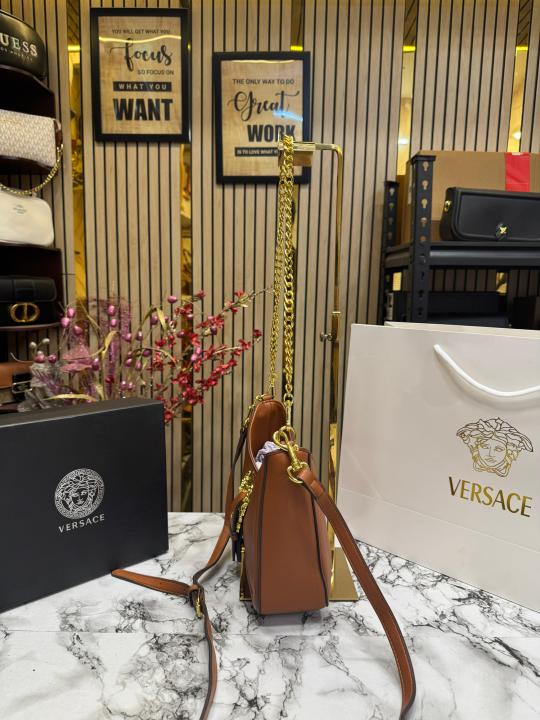 Versace Jeans Couture Logo Plaque Shoulder Bag (brown)