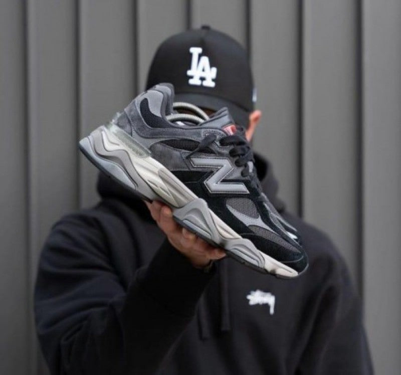 NEW BALANCE 9060 BLACK